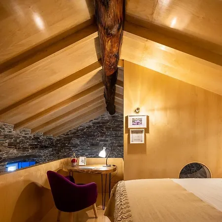 Story - Heritage Nyaraló